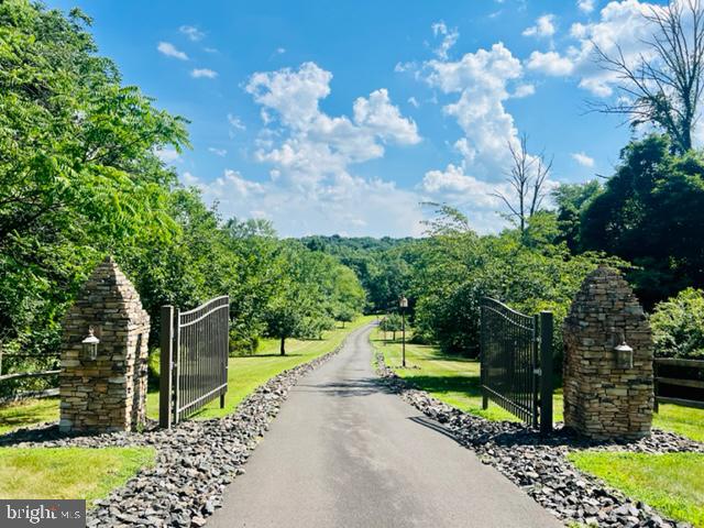 348 Pineville Road Newtown, PA 18940 - Photo 2 of 25 Exterior driveway entrance