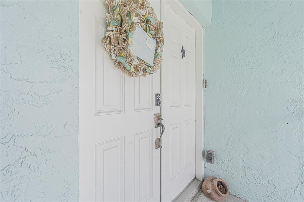 1 Windrush Boulevard, Unit 54 Indian Rocks Beach, FL 33785 - Photo 27 of 37 a bathroom with a shower