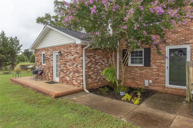 $750,000 | 2001 Burns Bridge Road, Anderson, SC 29625