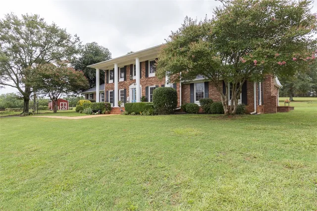 $750,000 | 2001 Burns Bridge Road, Anderson, SC 29625