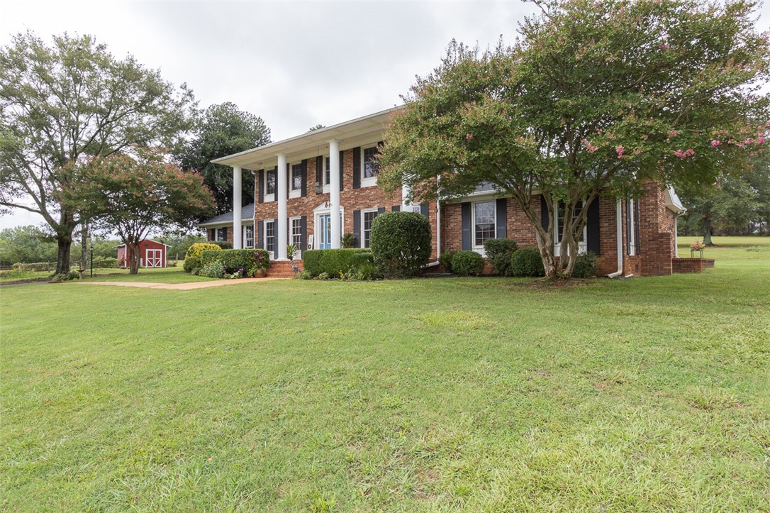 2001 Burns Bridge Road Anderson, SC 29625 - Photo 4 of 49 Gallery Image 4