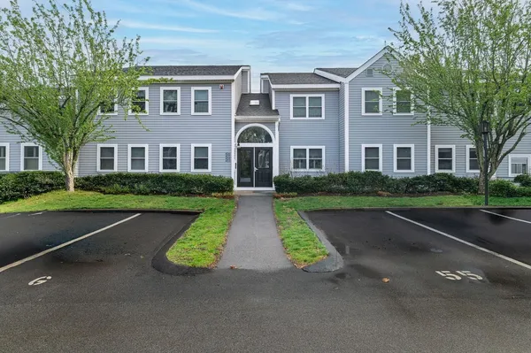 $465,000 | 403 Tuckers Lane, Unit 403, Hingham, MA 02043