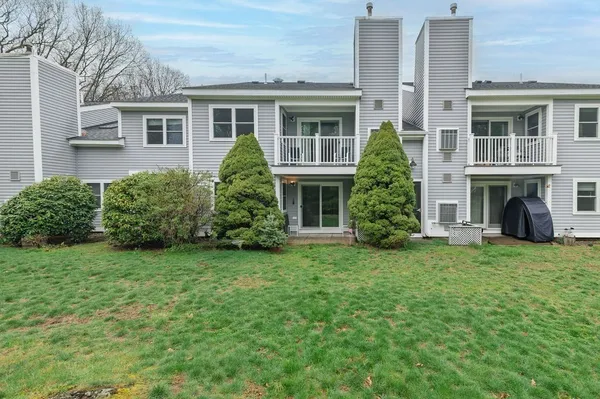 $465,000 | 403 Tuckers Lane, Unit 403, Hingham, MA 02043