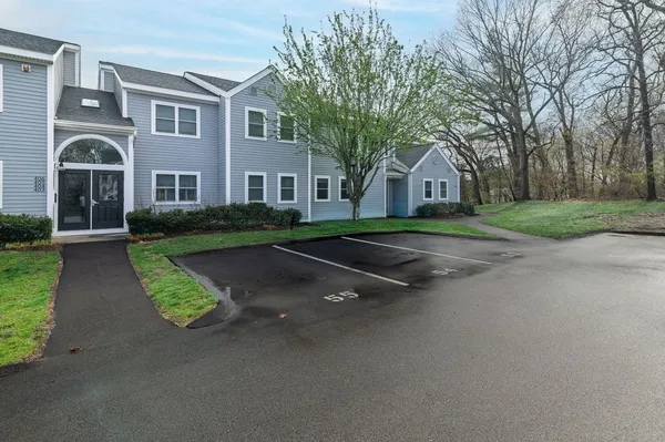 $465,000 | 403 Tuckers Lane, Unit 403, Hingham, MA 02043