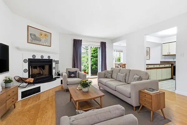 $465,000 | 403 Tuckers Lane, Unit 403, Hingham, MA 02043