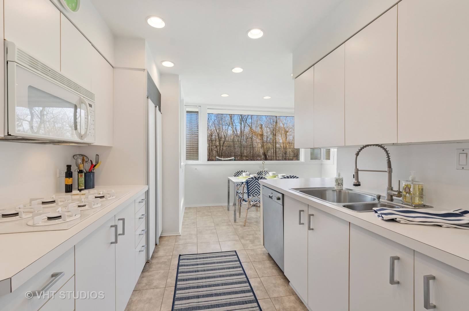 210 Wagner Road Northfield, IL 60093 - Photo 5 of 19
