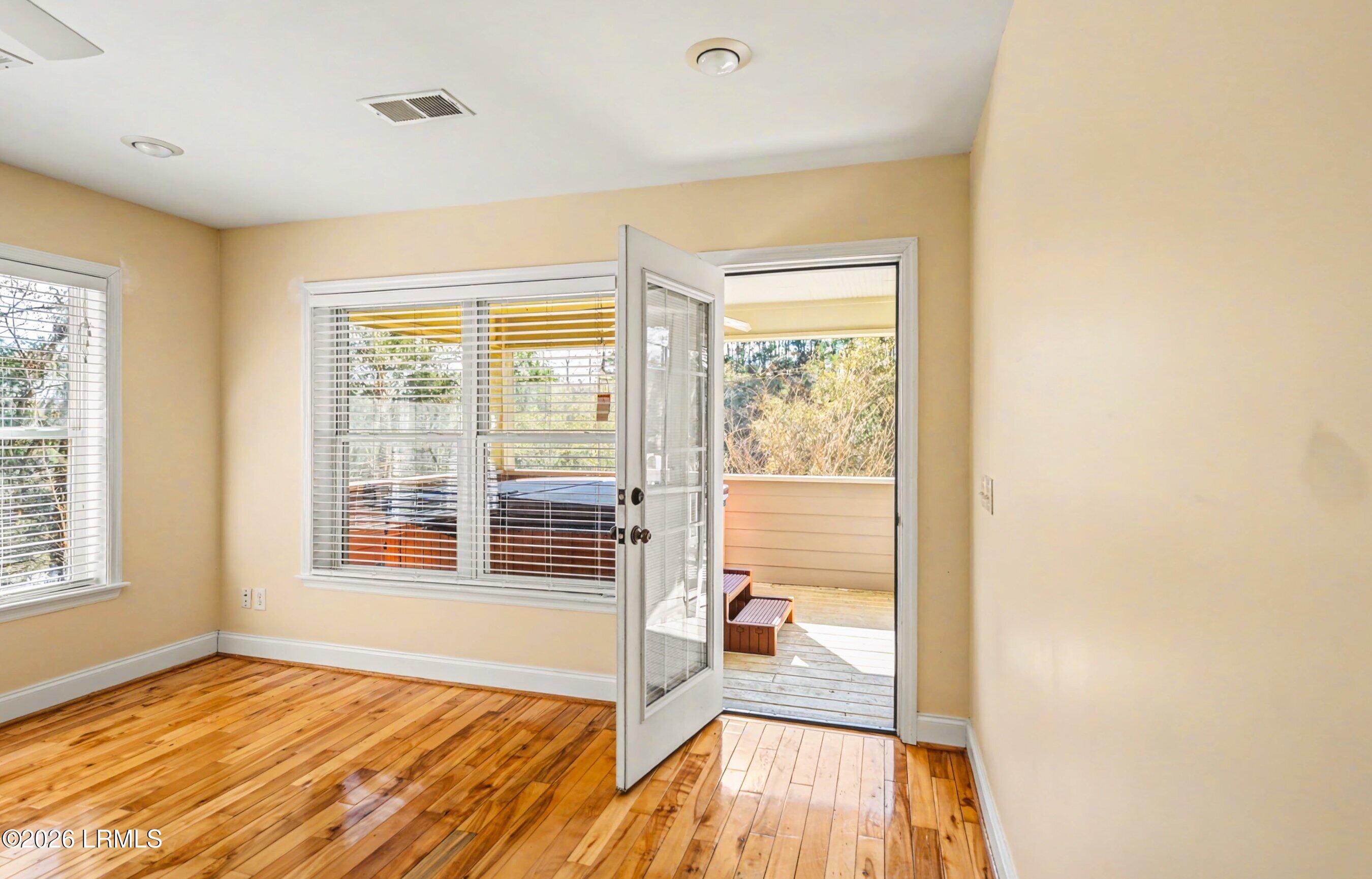 1812 Dolphin Row Drive Beaufort, SC 29906 - Photo 27 of 78 DSC03475.jpg-SMALL