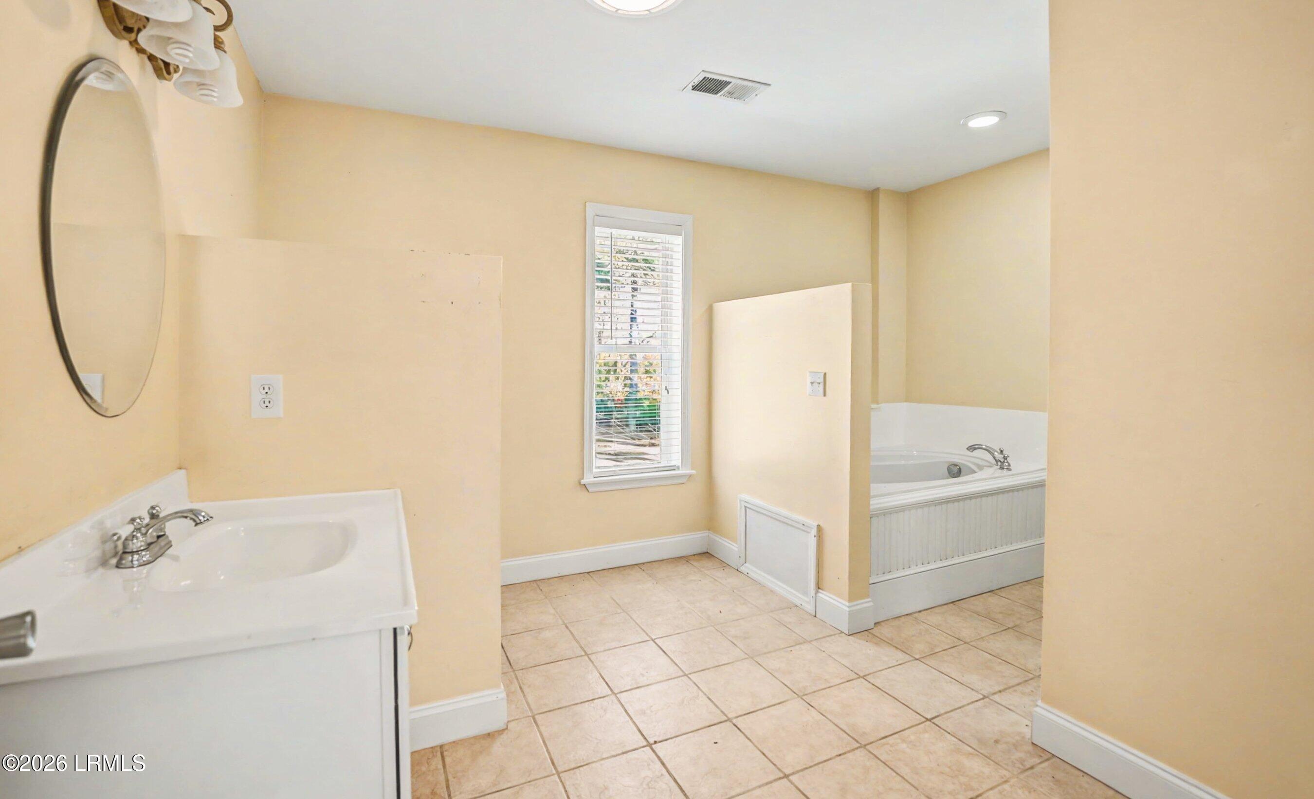 1812 Dolphin Row Drive Beaufort, SC 29906 - Photo 31 of 78 DSC03450.jpg-SMALL