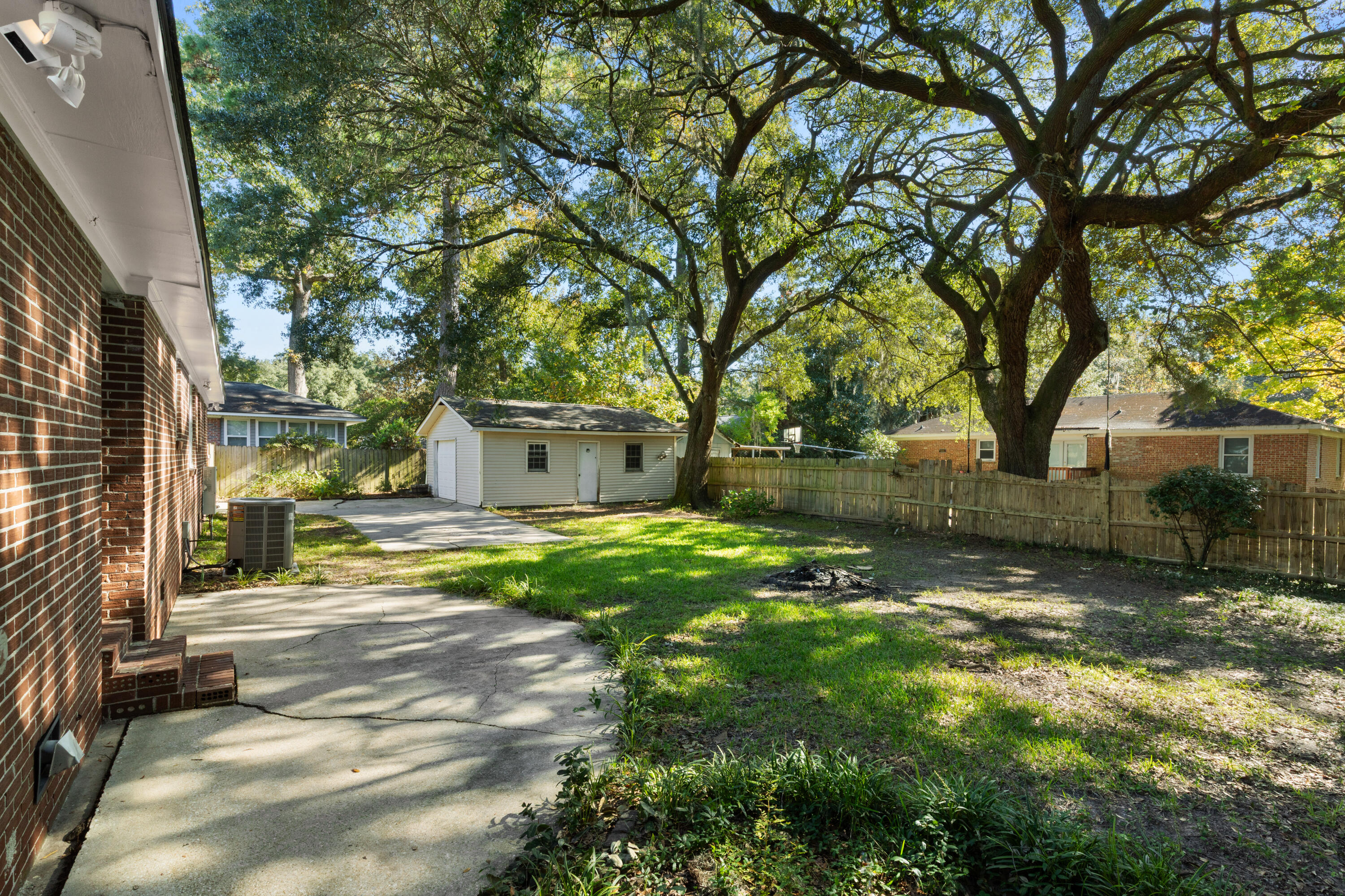 1787 Dogwood Road Charleston, SC 29414 - Photo 20 of 21 1787 Dogwood-6