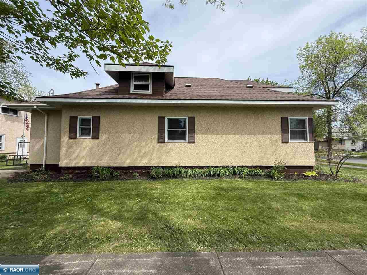 2721 3rd Avenue West Hibbing, MN 55746 - Photo 4 of 50