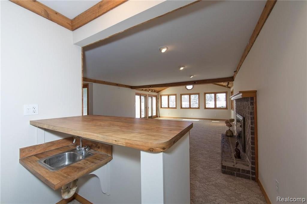 7783 Chichester Road Canton, MI 48187 - Photo 23 of 45