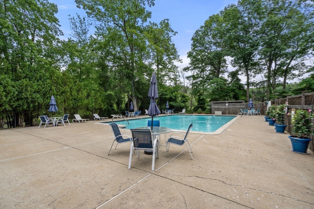 273 Cambridge Road, Unit 205 Woburn, MA 01801 - Photo 22 of 31