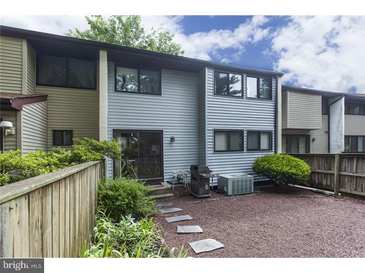 263 Bolton Road Hightstown, NJ 08520 - Photo 12 of 25 Exterior Back