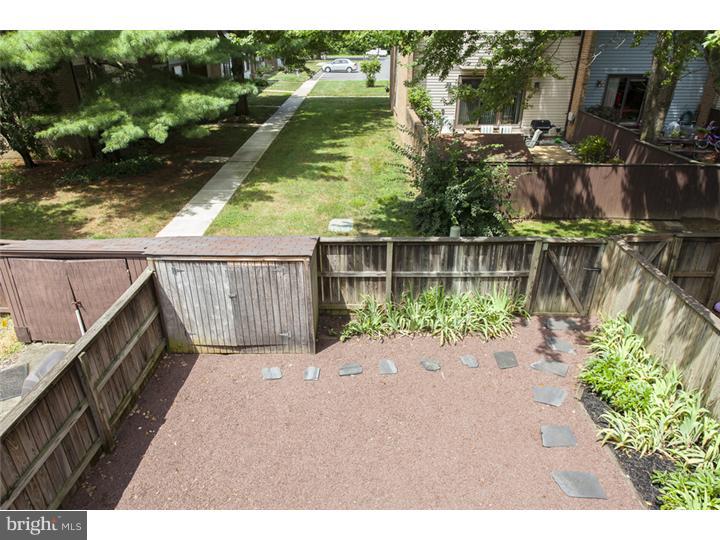 263 Bolton Road Hightstown, NJ 08520 - Photo 21 of 25 View in Back