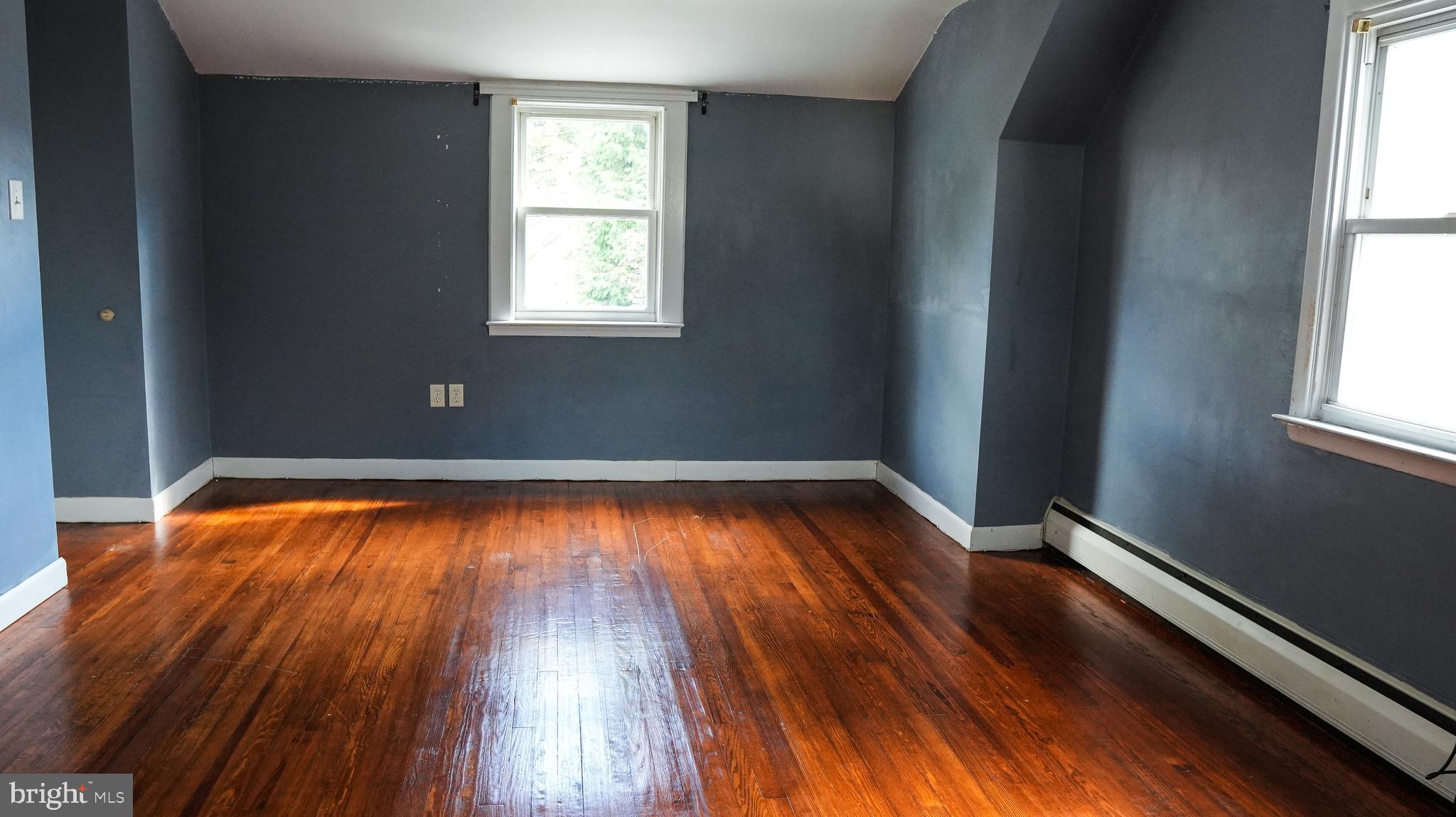 9231 Old Newtown Road Philadelphia, PA 19115 - Photo 12 of 38 Gallery Image 12
