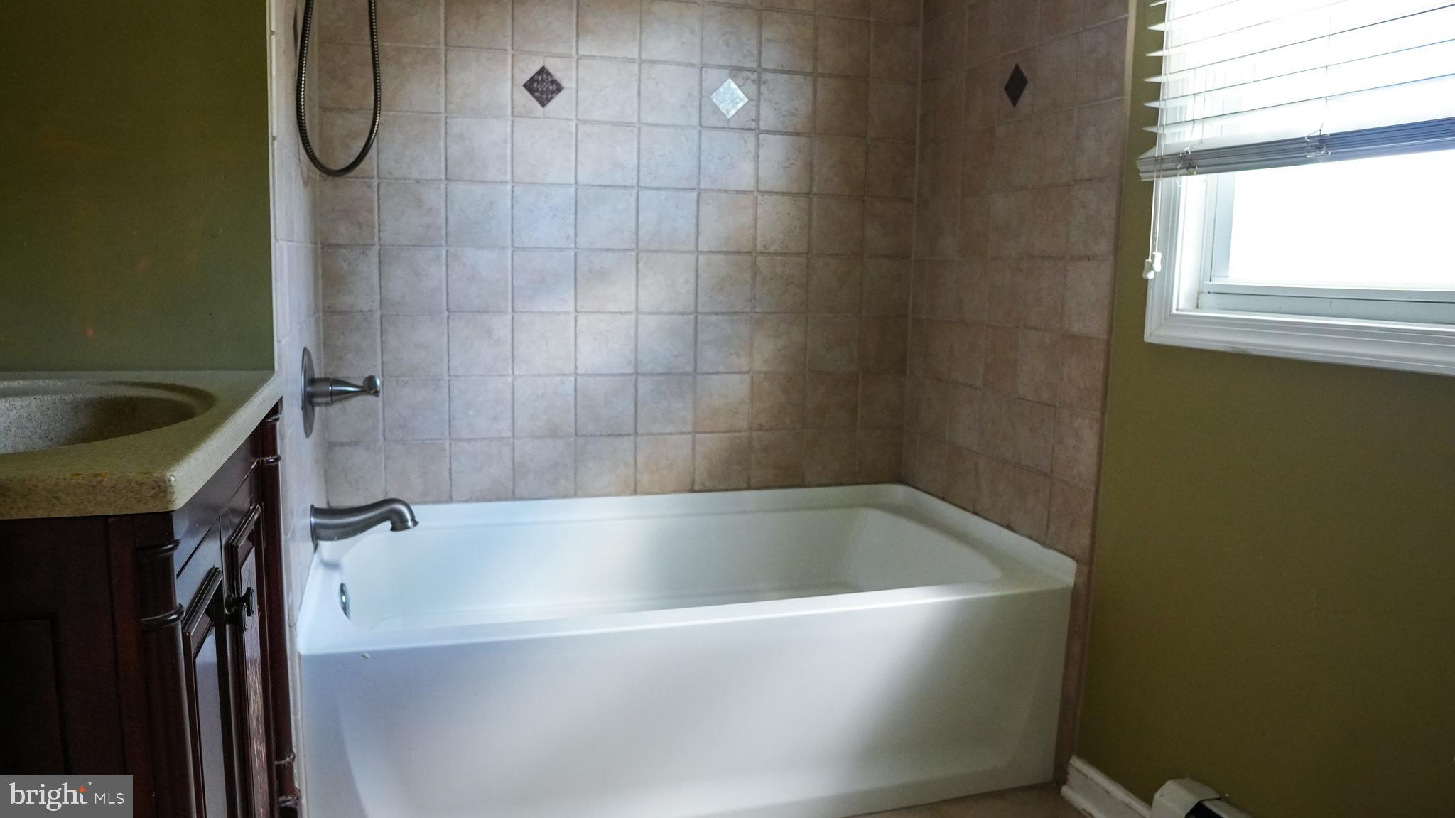 9231 Old Newtown Road Philadelphia, PA 19115 - Photo 14 of 38 Gallery Image 14