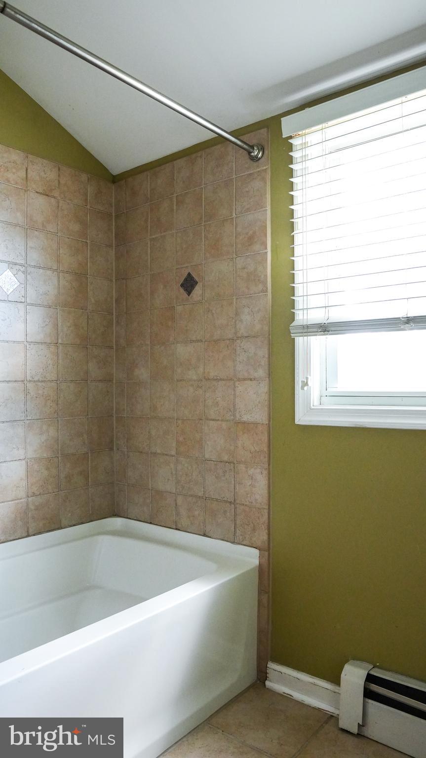 9231 Old Newtown Road Philadelphia, PA 19115 - Photo 16 of 38 Gallery Image 16