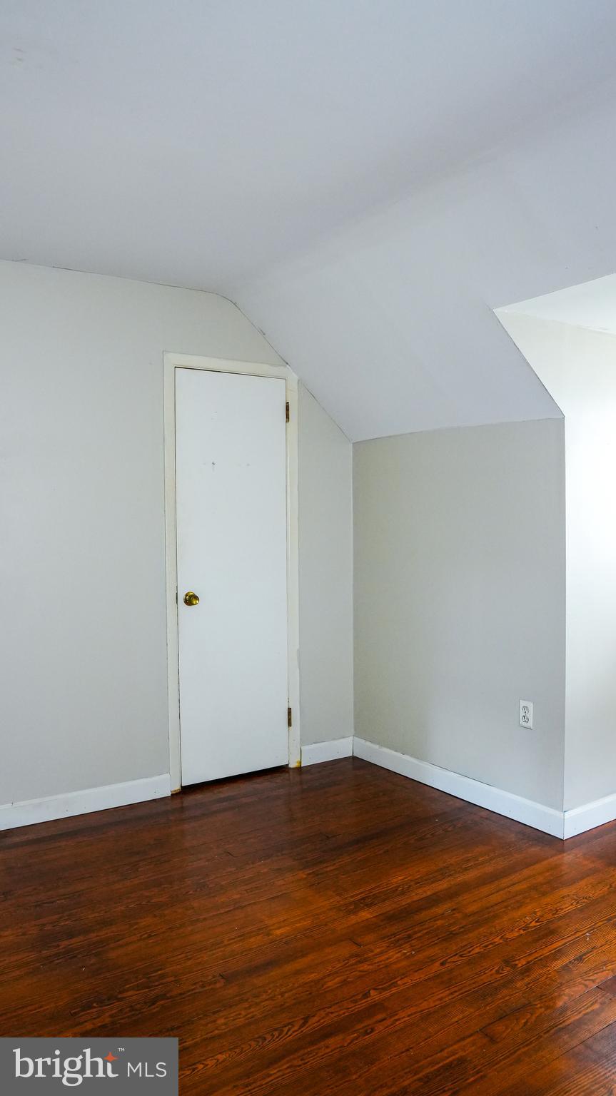 9231 Old Newtown Road Philadelphia, PA 19115 - Photo 9 of 38 Gallery Image 9