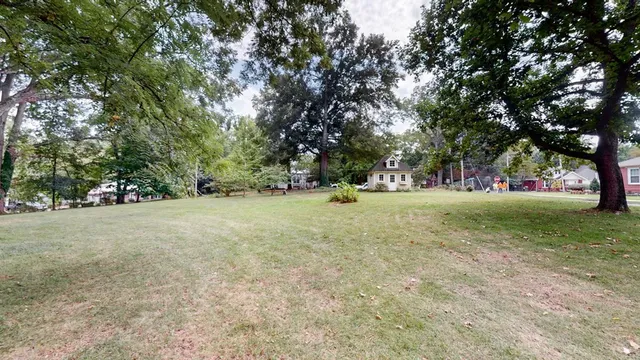 $625,000 | 505 Walnut Street, Paris, TN 38242