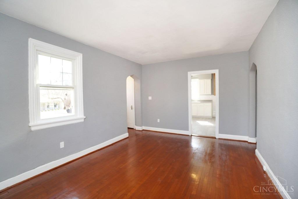 1021 Neeb Road Cincinnati, OH 45233 - Photo 7 of 26