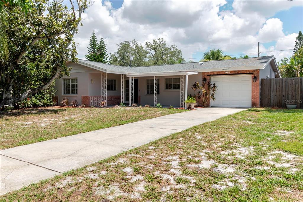 2032 West Ridge Drive Clearwater, FL 33763 - Photo 2 of 72