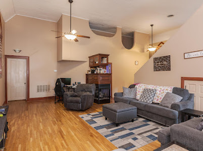 101 East Grove Street Pontiac, IL 61764 - Photo 11 of 34