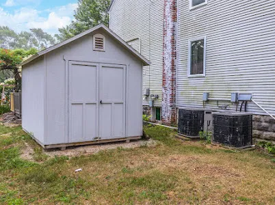 $179,900 | 101 East Grove Street, Pontiac, IL 61764