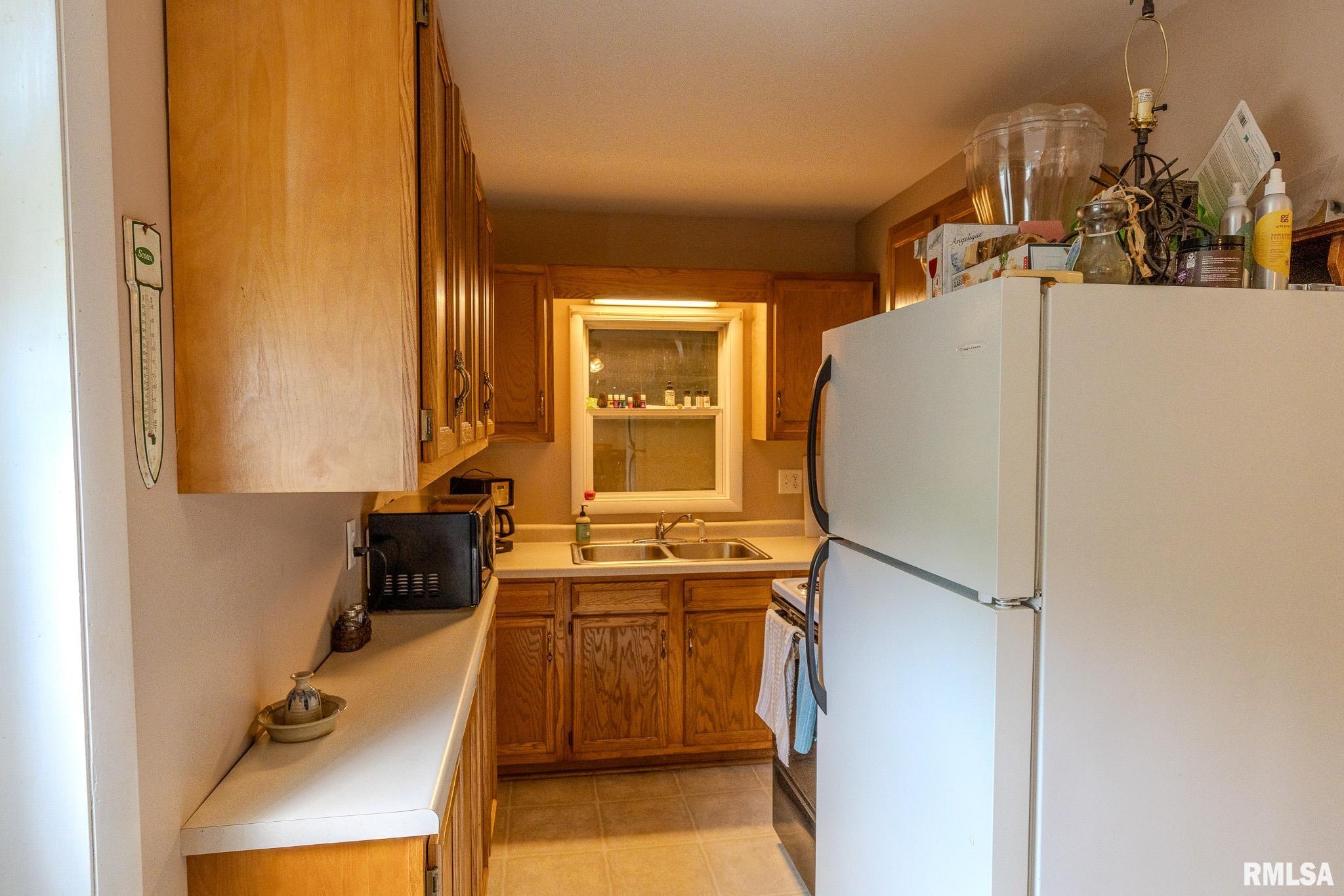 1925 Catalina Lane Springfield, IL 62702 - Photo 32 of 76