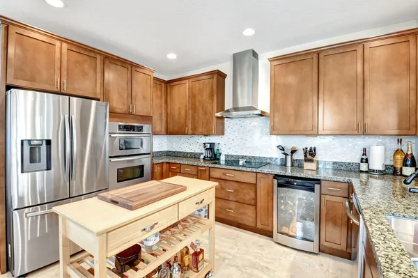 $4,500 | 122 Southwest 1st Avenue, Delray Beach, FL 33444