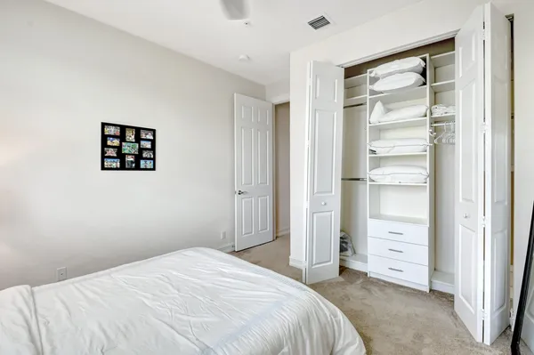 $4,500 | 122 Southwest 1st Avenue, Delray Beach, FL 33444