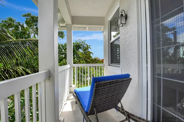 $4,500 | 122 Southwest 1st Avenue, Delray Beach, FL 33444