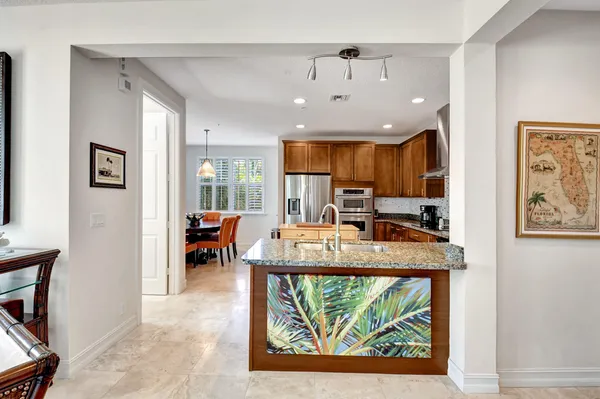 $4,500 | 122 Southwest 1st Avenue, Delray Beach, FL 33444