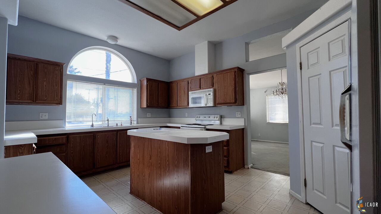 608 West Worthington Road Imperial, CA 92251 - Photo 4 of 14 Gallery Image 4