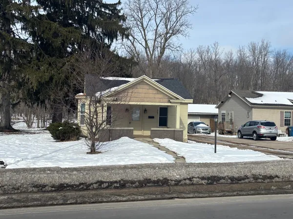 $134,900 | 463 East Chicago Street, Jonesville, MI 49250