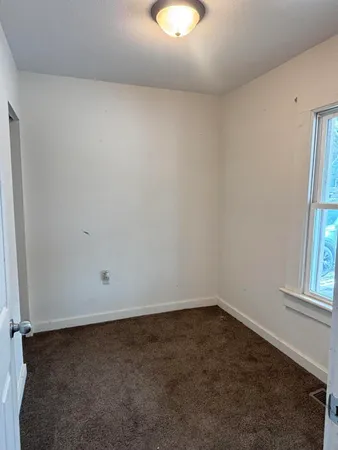 $134,900 | 463 East Chicago Street, Jonesville, MI 49250