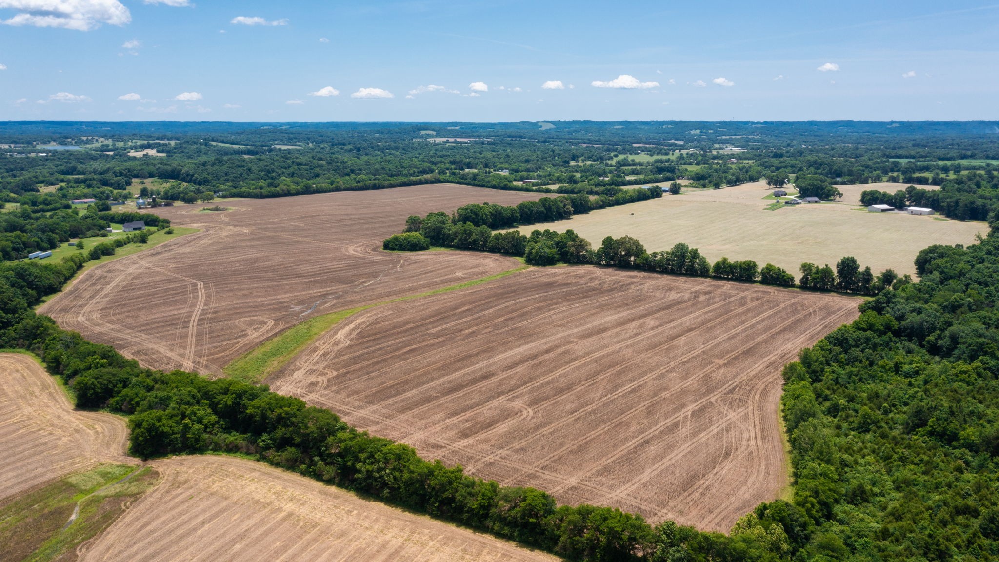332 Coble Road Shelbyville, TN 37160 - Photo 9 of 30 an aerial view of a house