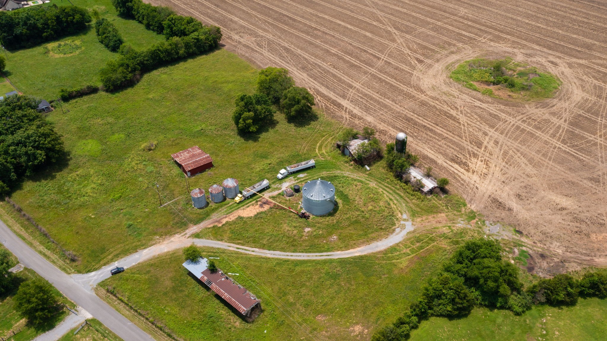 332 Coble Road Shelbyville, TN 37160 - Photo 10 of 30 a view of a swimming pool