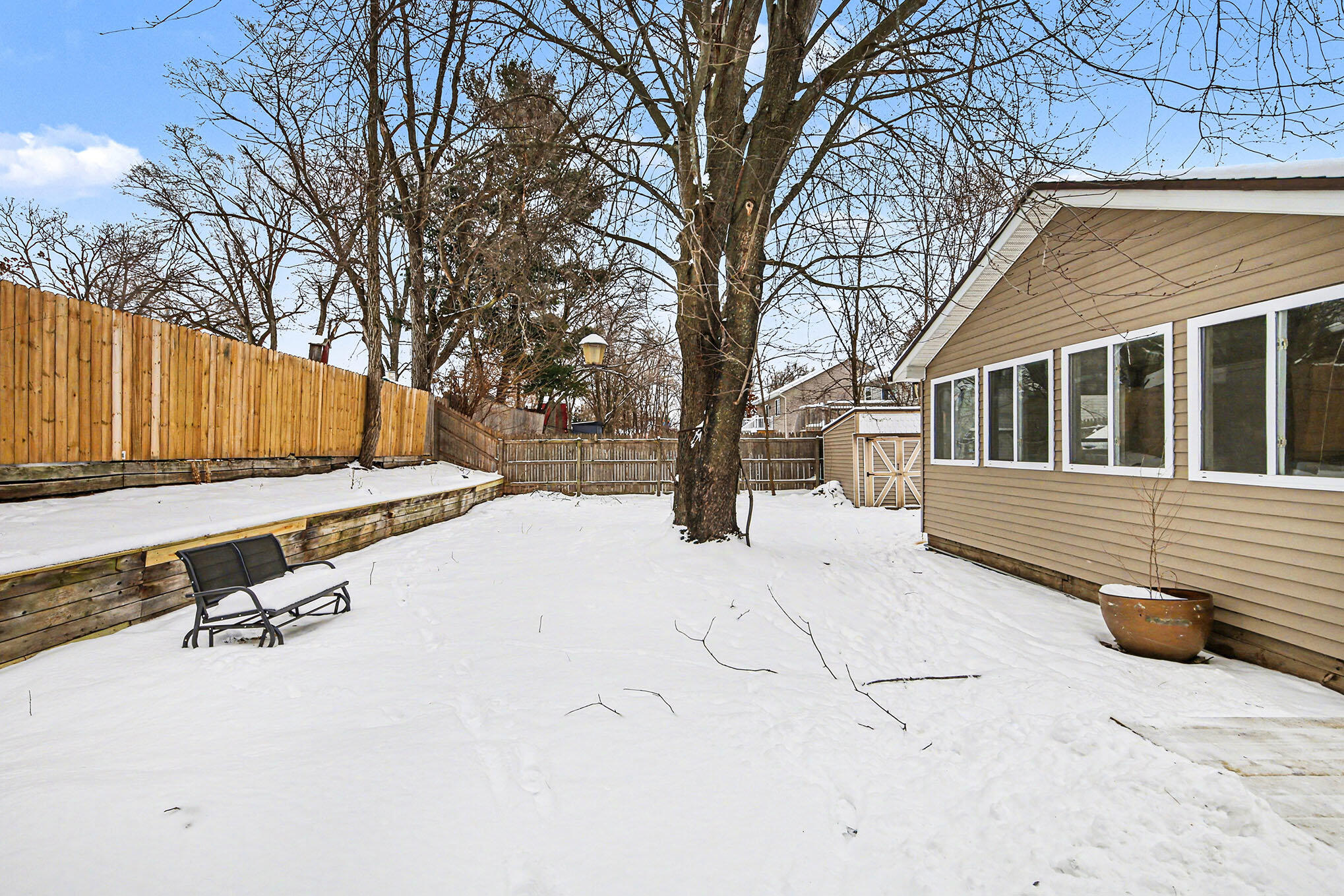 1415 4 Mile Road Northeast Grand Rapids, MI 49525 - Photo 7 of 20 020_file_808