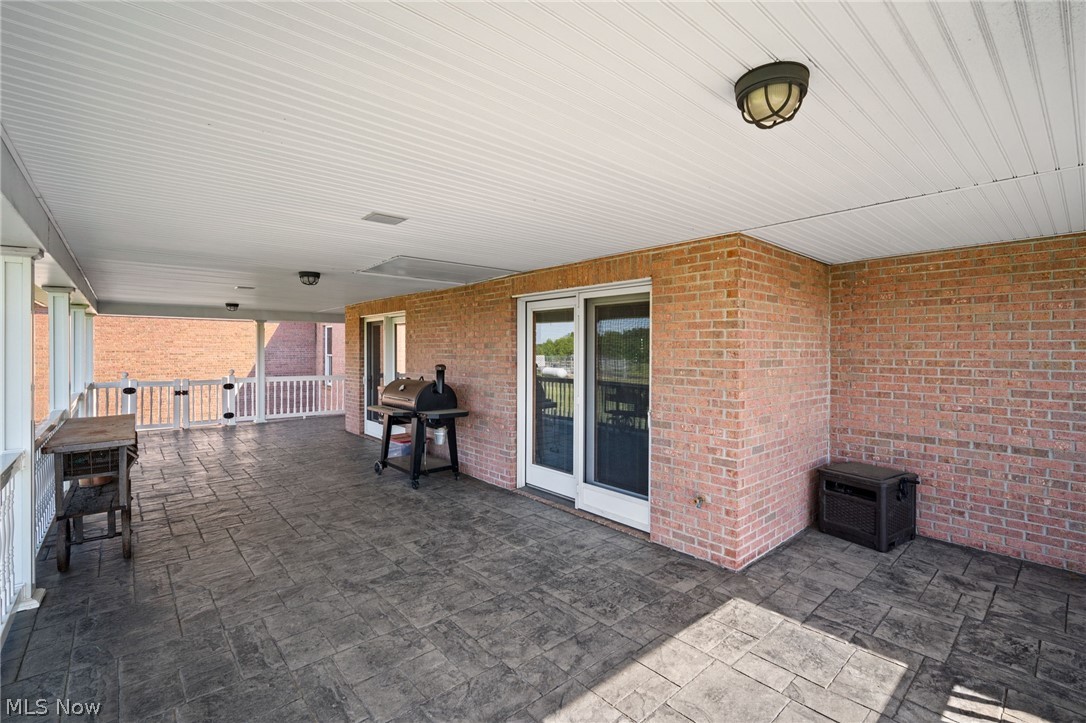 3880 Laurel Ridge Road Lowell, OH 45744 - Photo 14 of 35