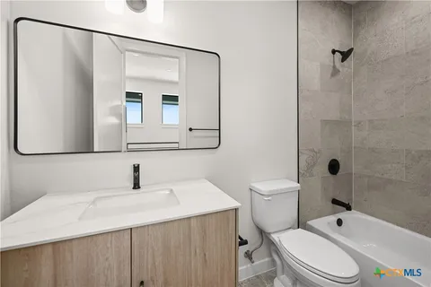 $475,500 | 634 Central Parkway, Unit 1201, New Braunfels, TX 78130