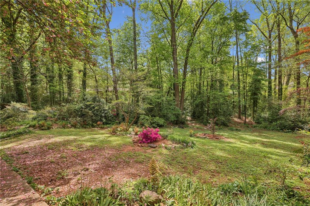 5510 Rodney Lane Southwest Stone Mountain, GA 30087 - Photo 35 of 45