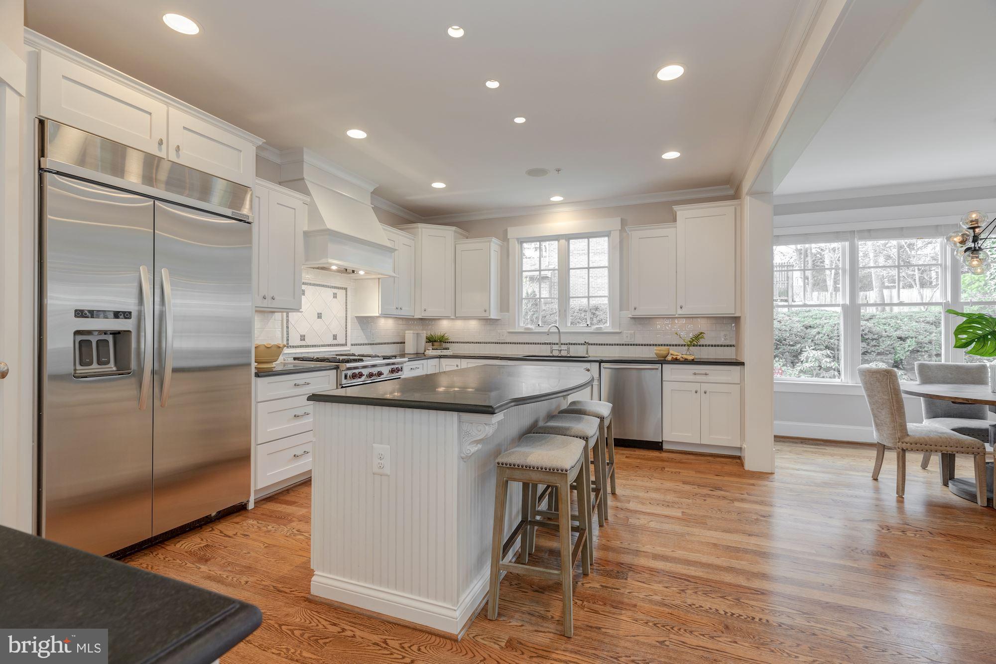 6200 Walhonding Road Bethesda, MD 20816 - Photo 9 of 65 Gallery Image 9