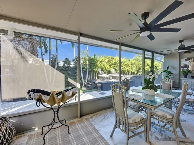 $1,379,000 | 913 South Lakeside Place, Lantana, FL 33462