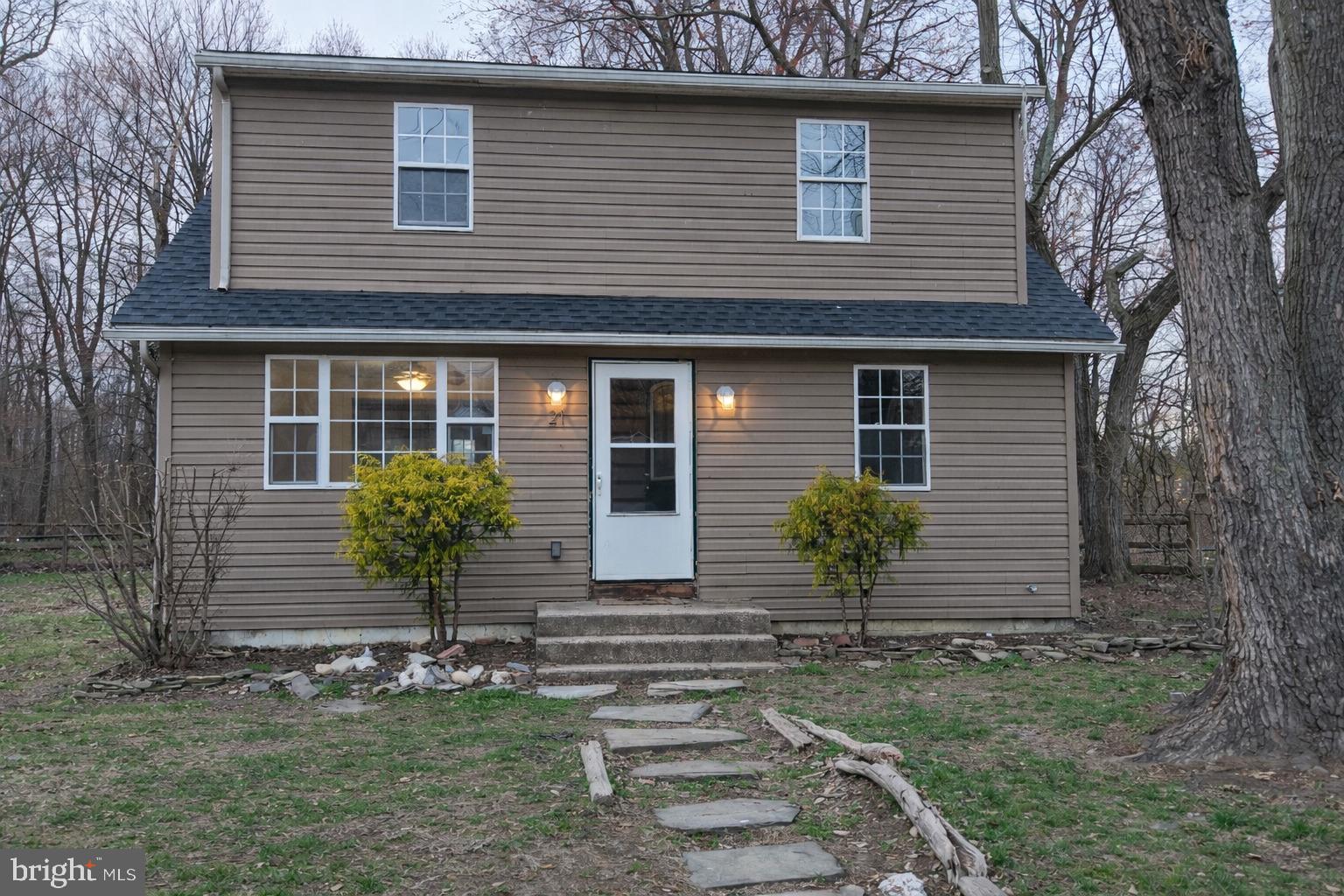 21 Sycamore Road Pennsville, NJ 08070 - Photo 3 of 31