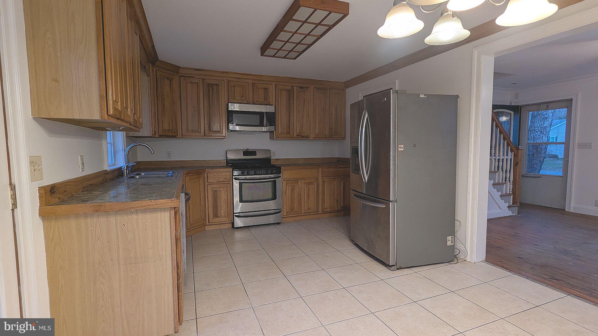 21 Sycamore Road Pennsville, NJ 08070 - Photo 8 of 31
