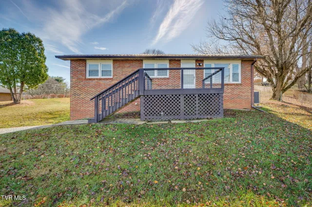 $225,000 | 2907 Indian Ridge Road, Johnson City, TN 37604