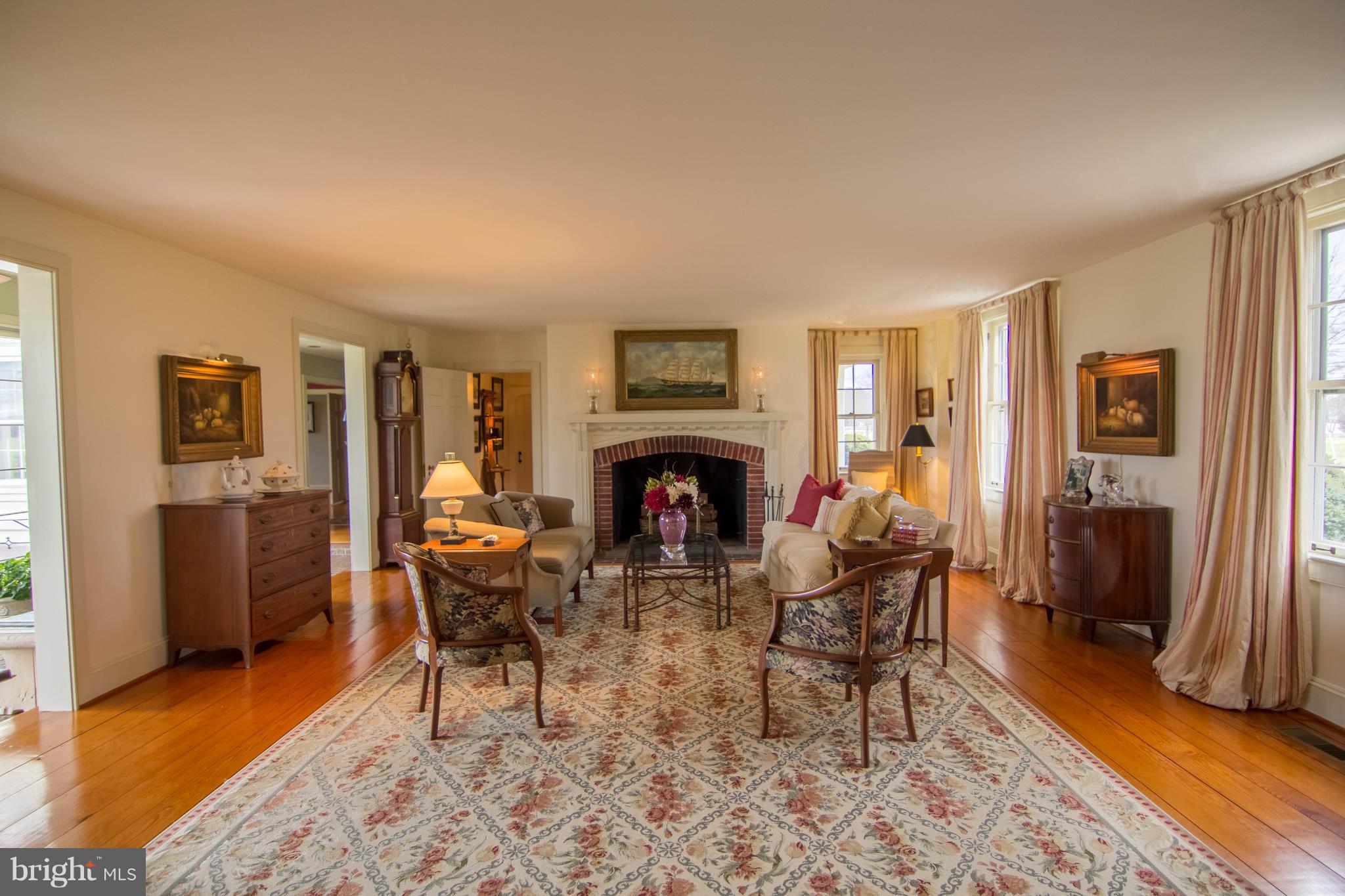 4240 Claylands Road Trappe, MD 21673 - Photo 5 of 30 Living Room