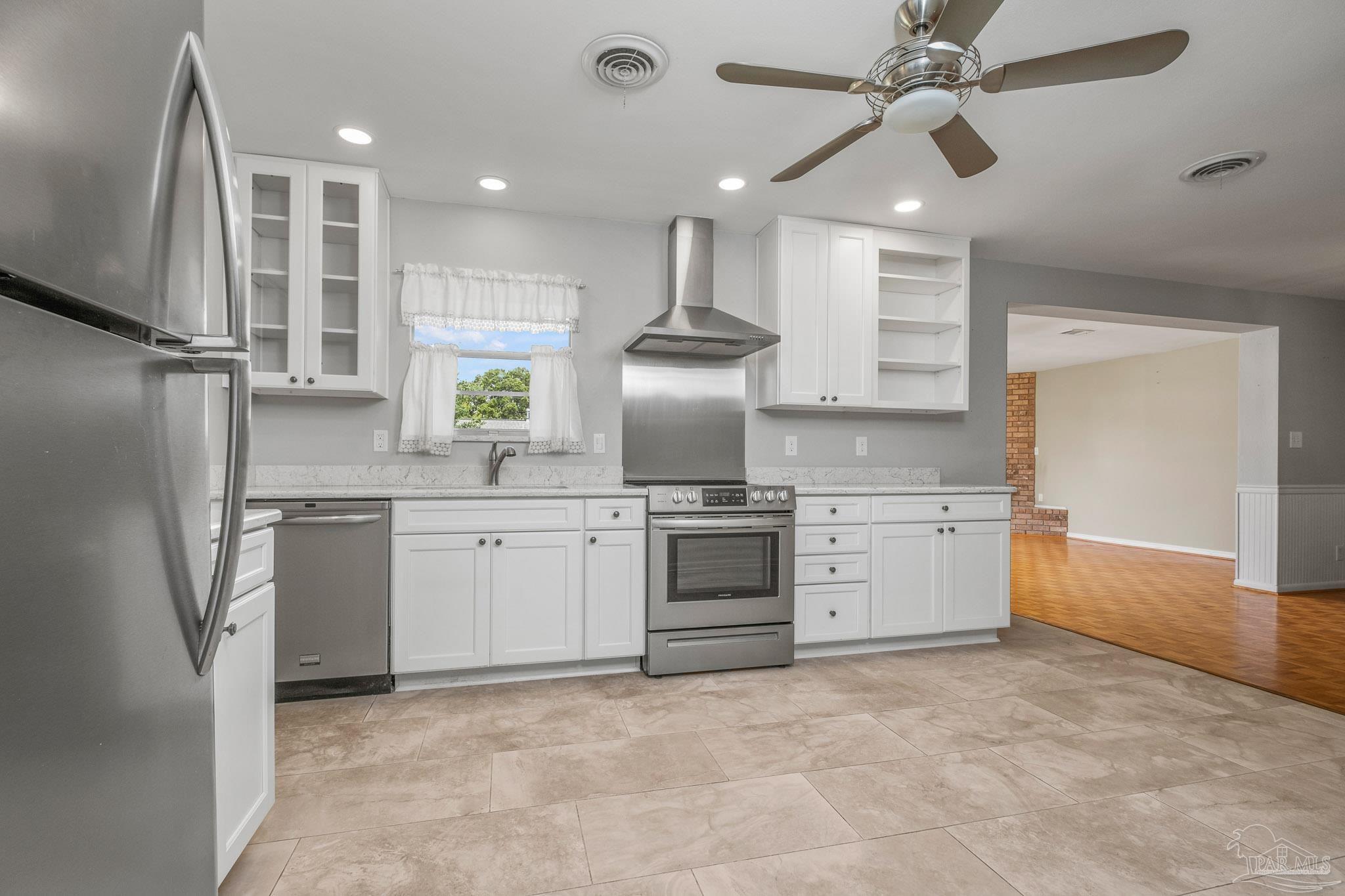 6161 Azalea Road Pensacola, FL 32504 - Photo 11 of 37 All the new to enjoy!
