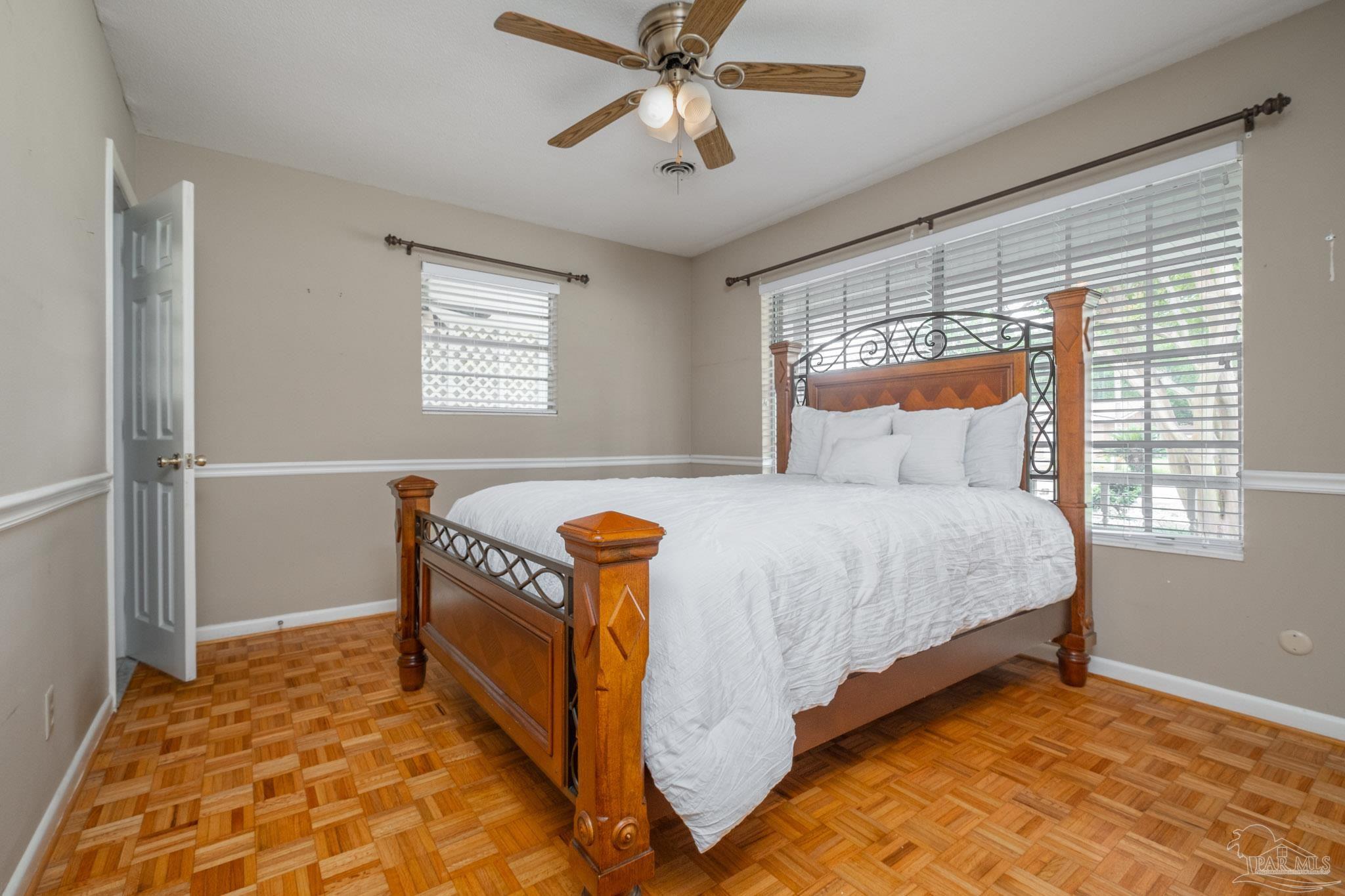 6161 Azalea Road Pensacola, FL 32504 - Photo 19 of 37 Plenty of great light