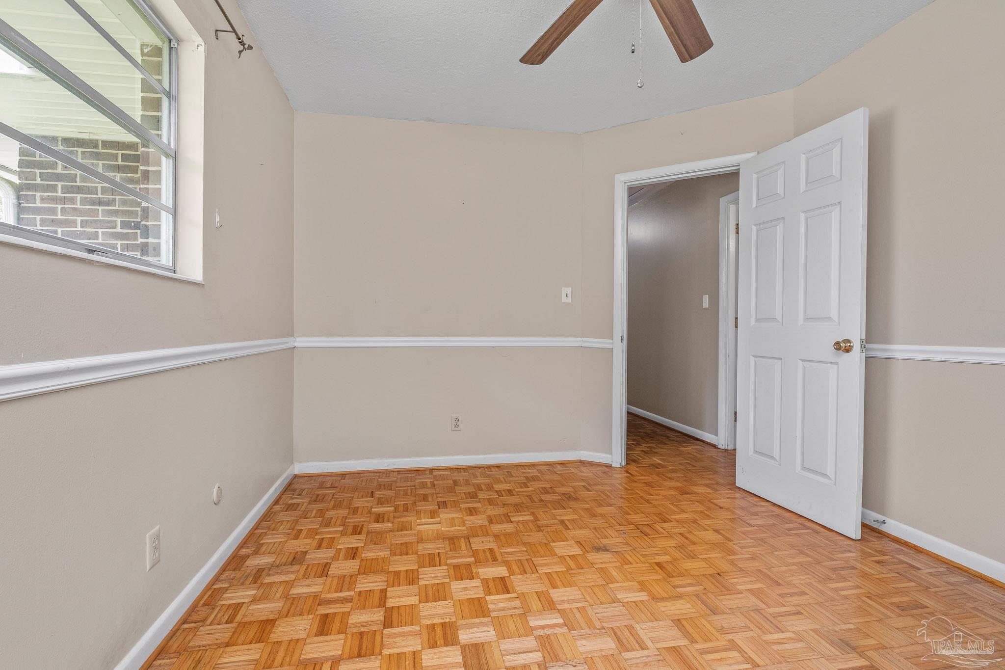 6161 Azalea Road Pensacola, FL 32504 - Photo 28 of 37 Easy to decorate with neutral colors